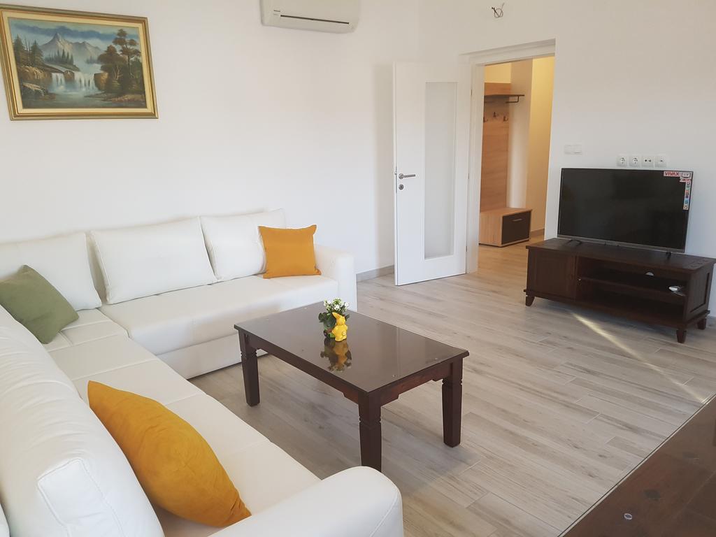 Apartman Lora Ljubuški Exteriör bild