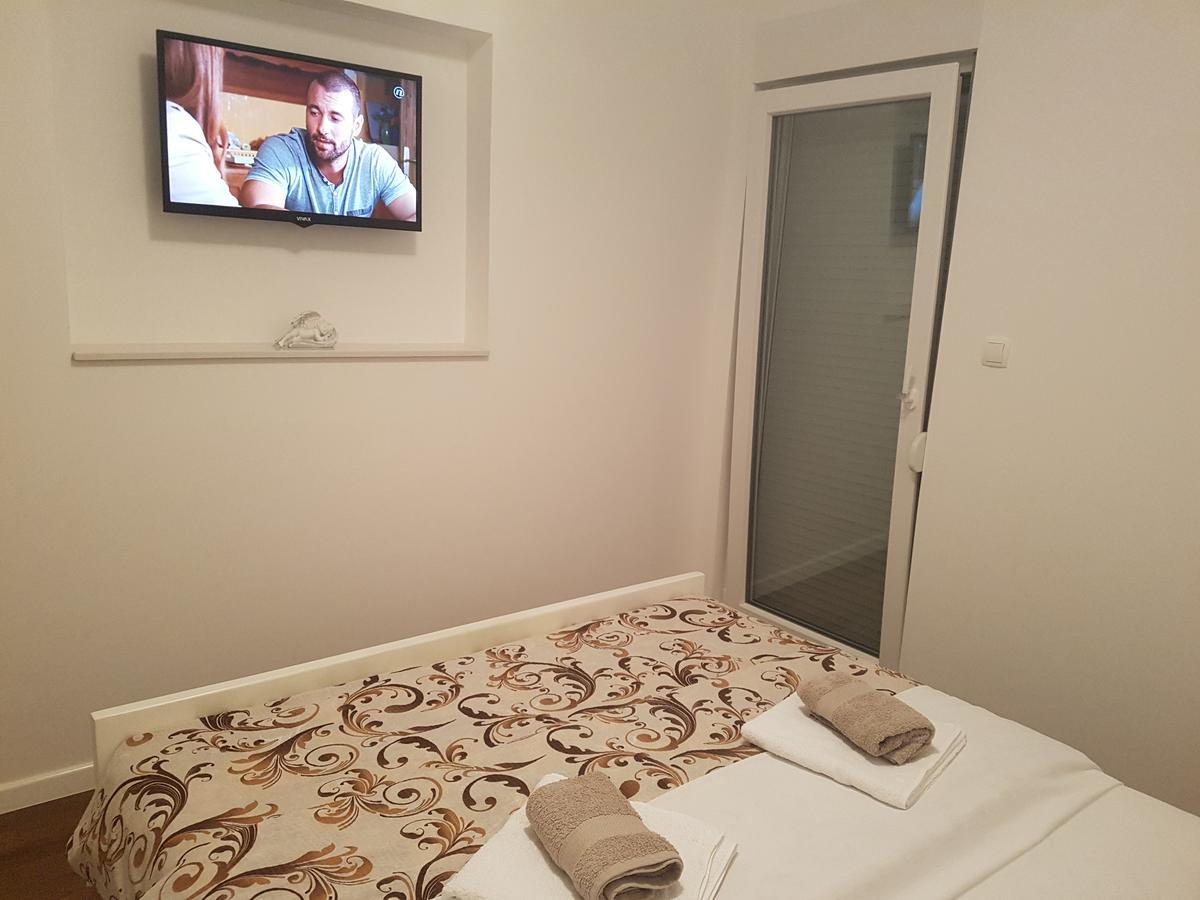 Apartman Lora Ljubuški Exteriör bild